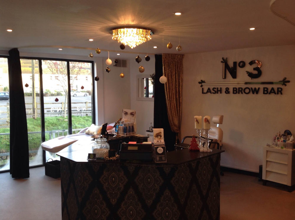 No 3 Launch First Ever Champagne and Nail Bar in Cornwall