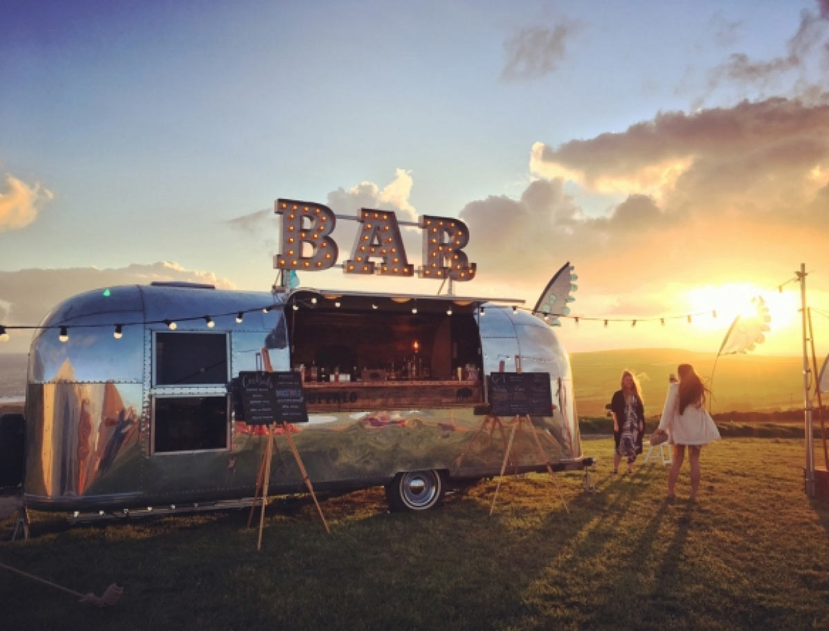 Have the ultimate Airstream bar at your wedding with The Buffalo