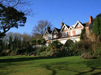 Orestone Manor Hotel