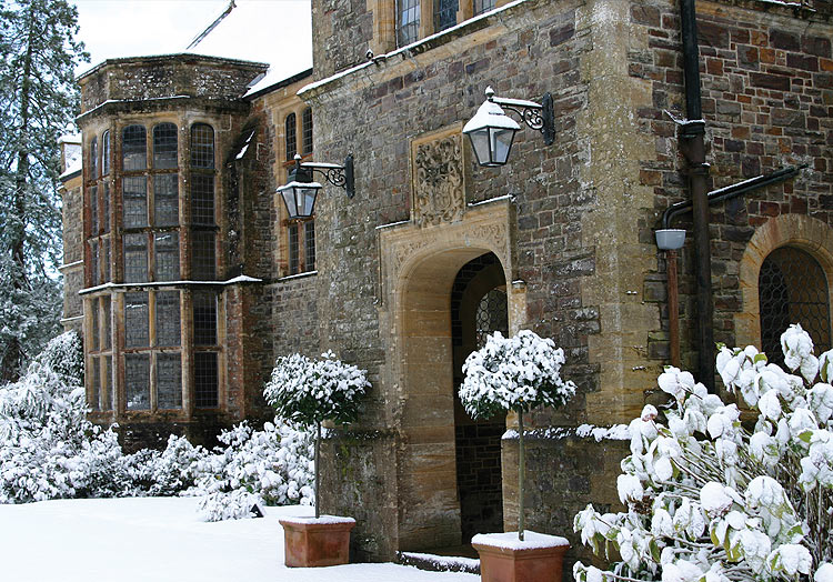 Stoodleigh Court