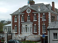 Eagle House Hotel
