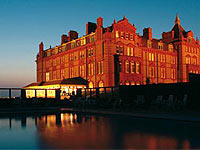 Headland Hotel