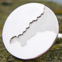 Win these fabulous silver Cornish cufflinks from Hannah Louise Lamb Jewellery at the Wed Show