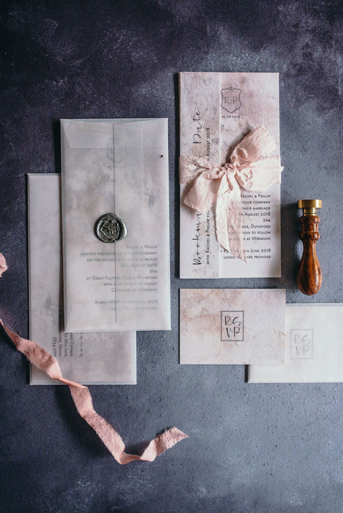 Simply stunning stationery & styling from Knots & Kisses