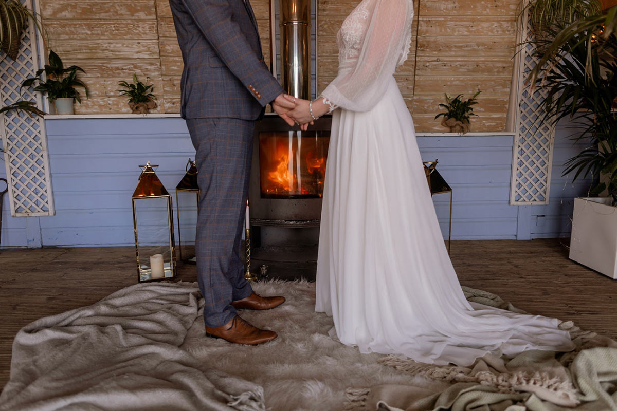 Winter wedding at Lusty Glaze