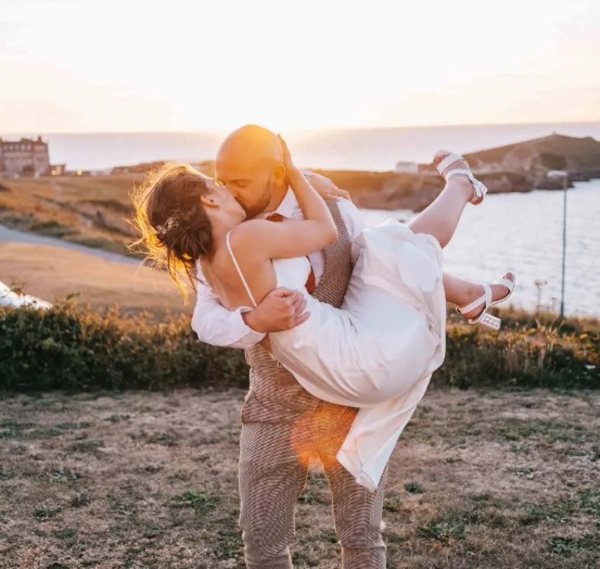 Cream teas and wedding viewings at The Atlantic Hotel