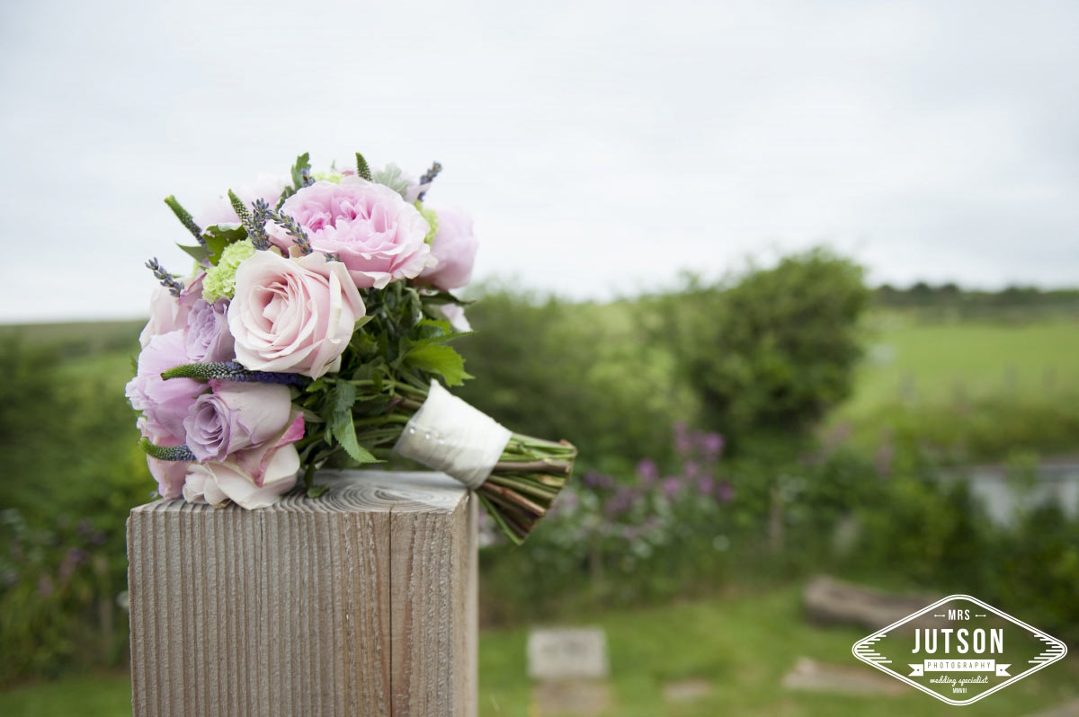 Fabulous flowers from Hannah Burnett!