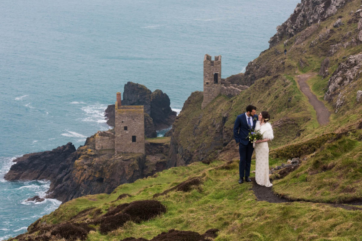 Meet the newly-wed winners of our elopement competition!