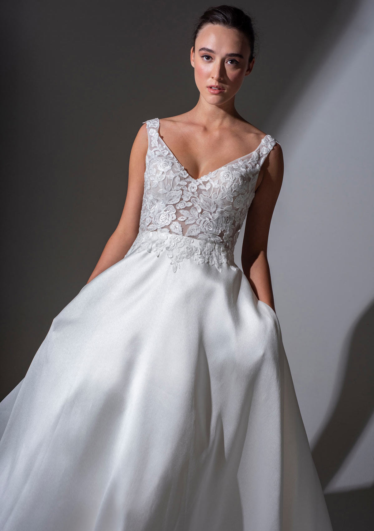 Freda Bennet wedding dresses