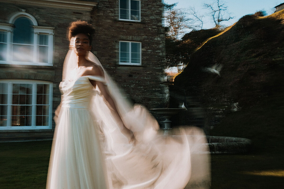 Wedding dresses: modern romance at Boconnoc