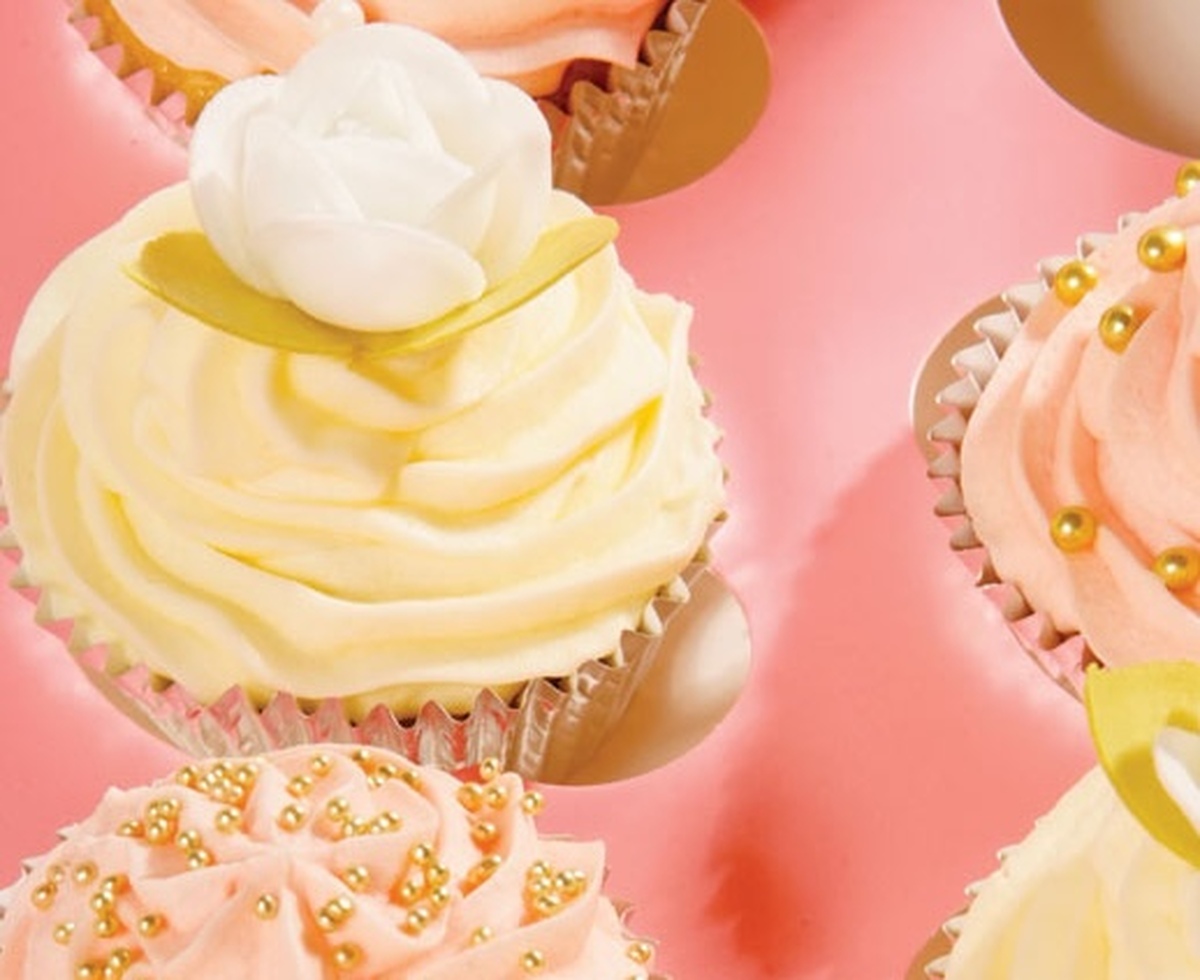 Wedding Cakes: Sweet Arts