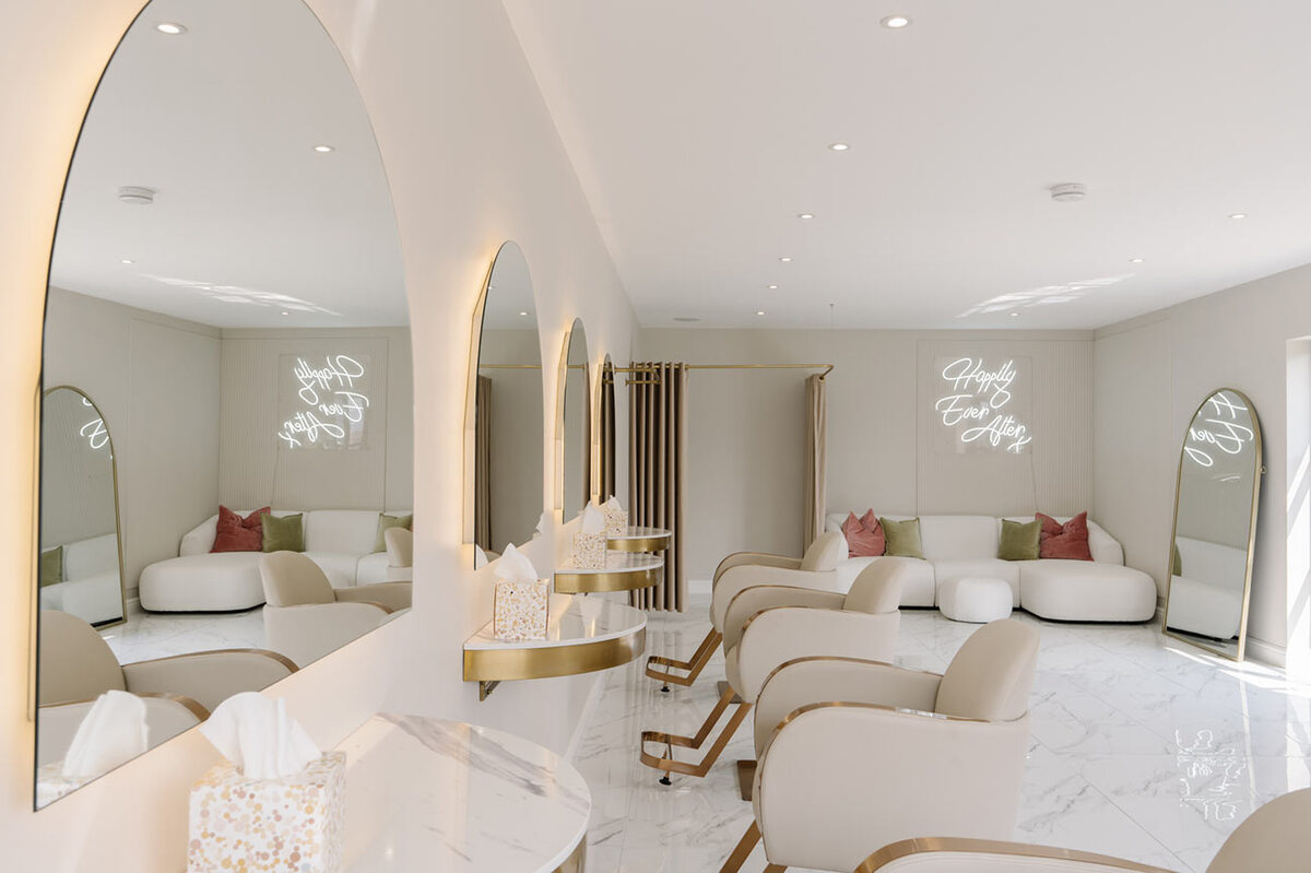 Glam Room opens at The Barn at Pengelly