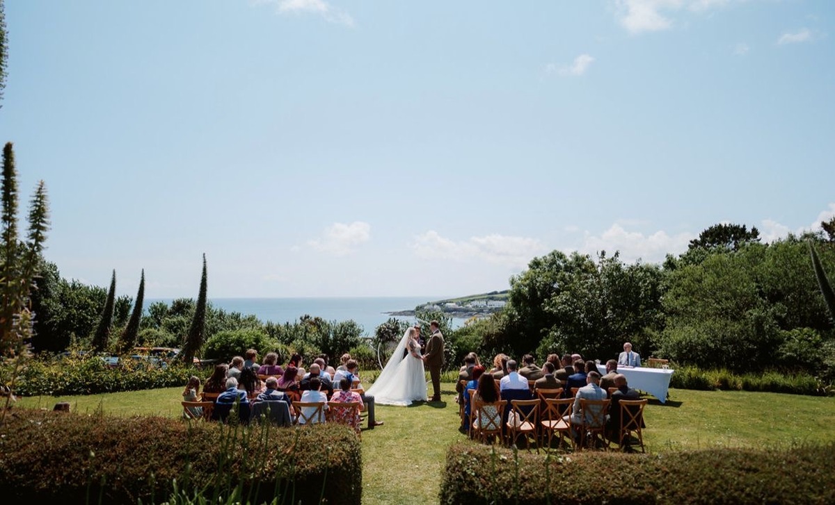 Exclusive 2025–2026 offers at The Rosevine