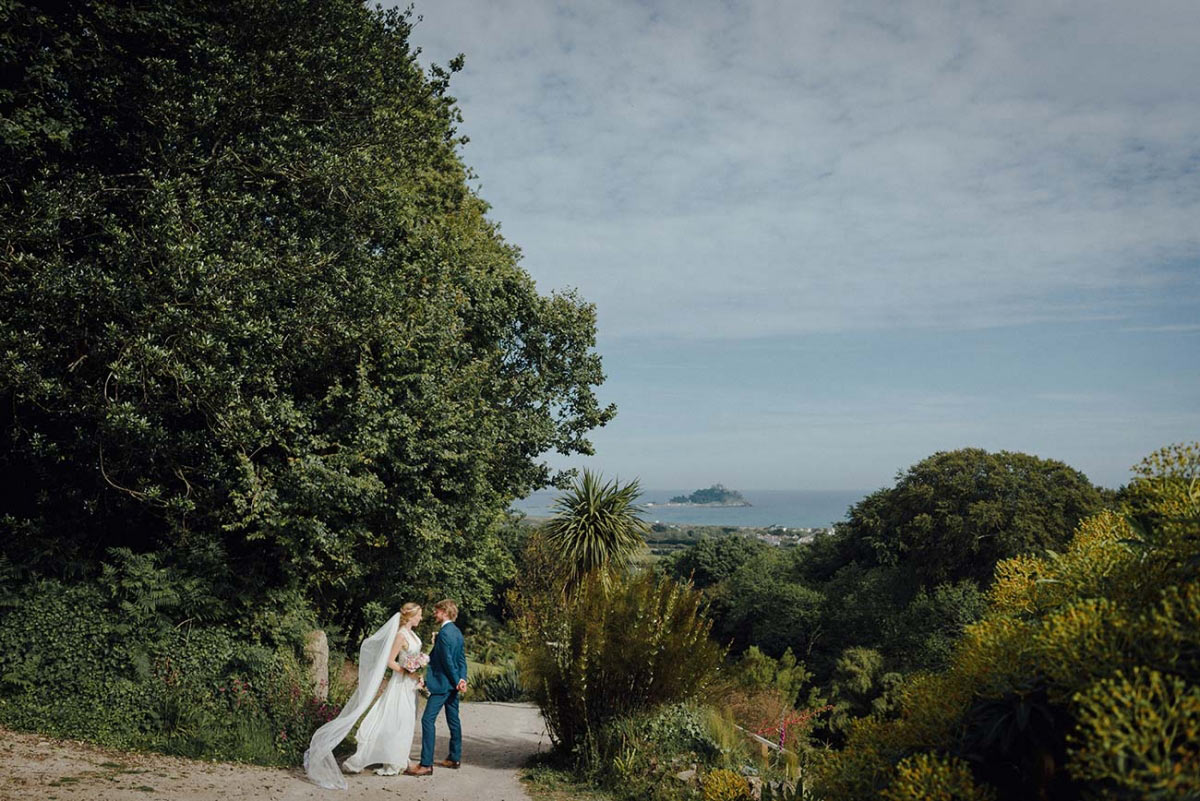 Wedding at Tremenheere Sculpture Gardens, Cornwall