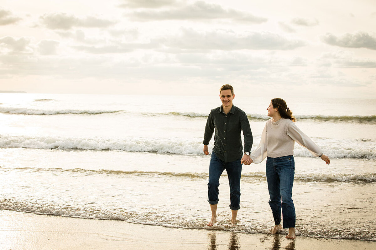 Complimentary pre-wedding shoot with Freeformimages