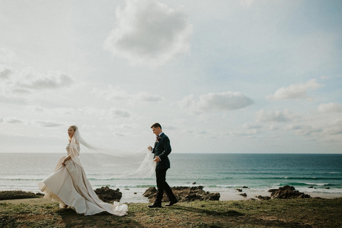 Ally and Amo's clifftop wedding in Newquay