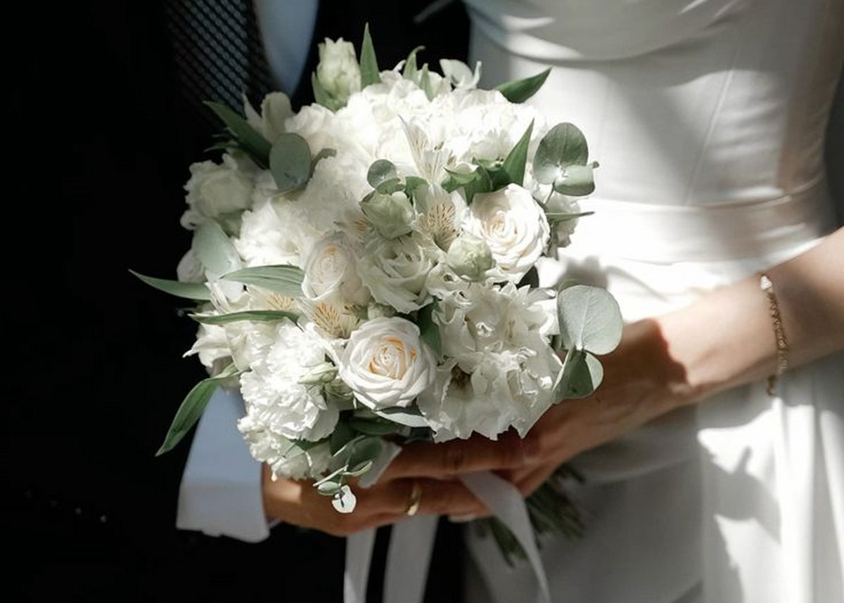 Wedding flowers from scratch: How to choose