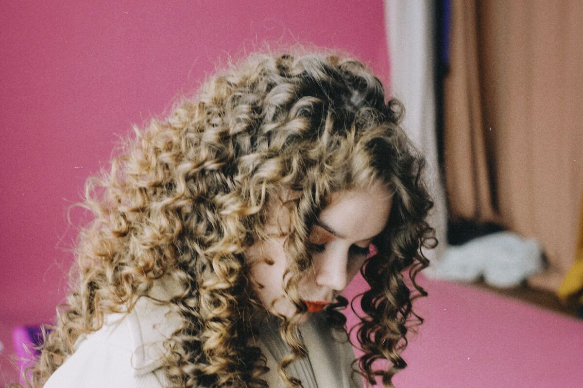 Natural curls on the day? Start with the right curl cream