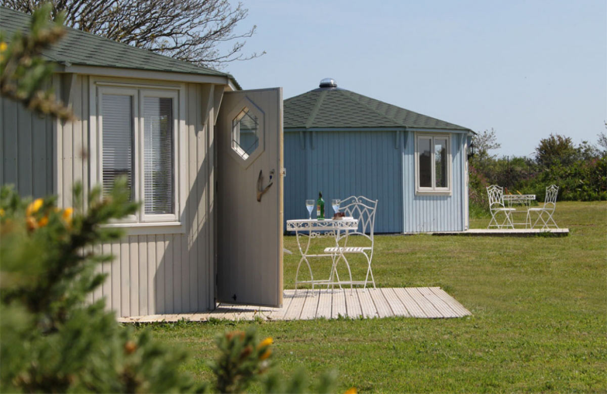 Wimbledon special: 10% off hen weekends at Coastal Cabins! 