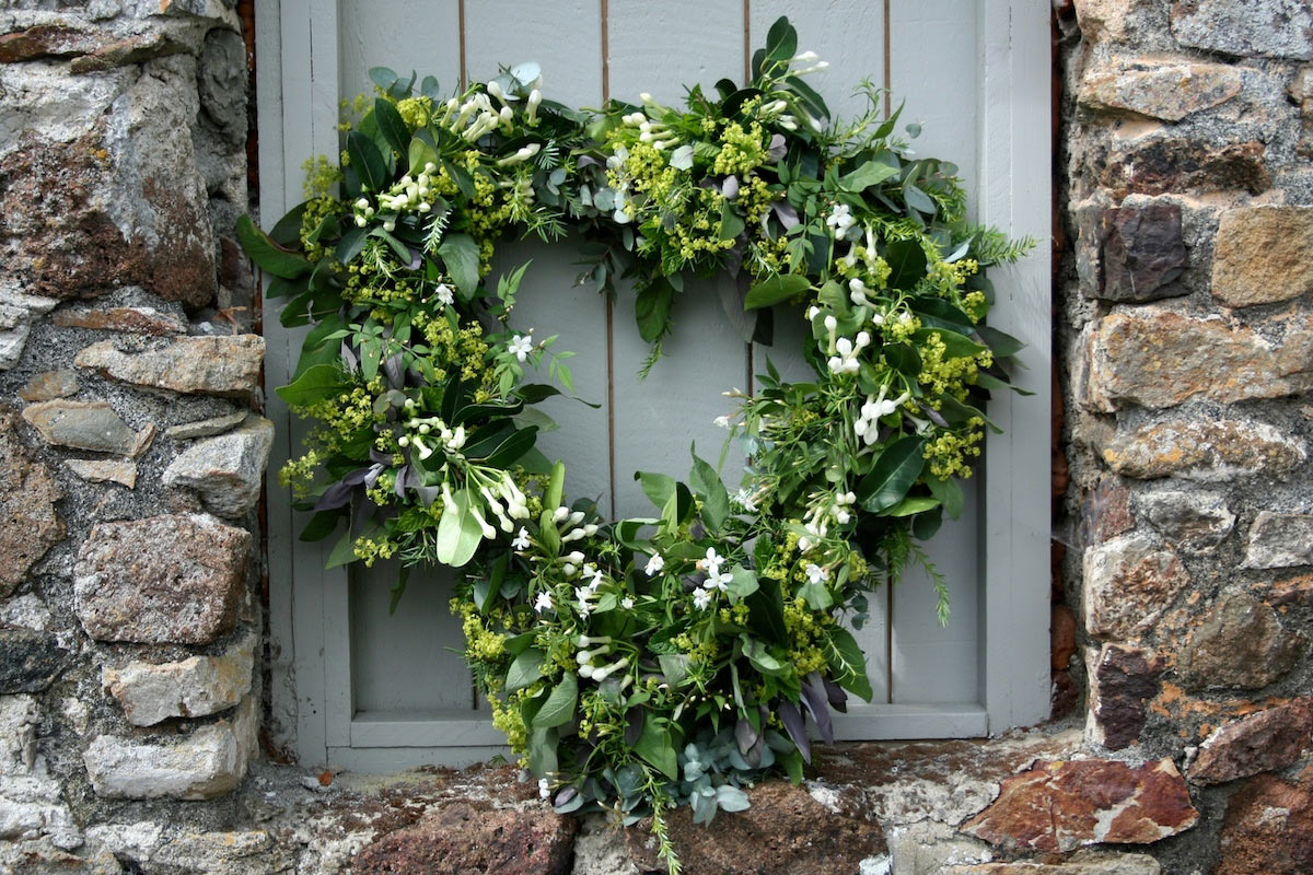 Heart Shaped Wedding Ideas