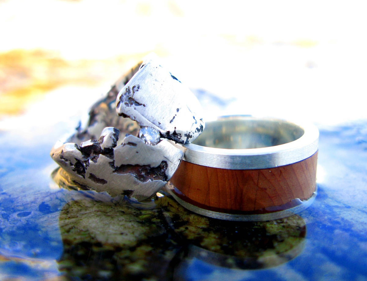 Wedding rings by Justin Duance