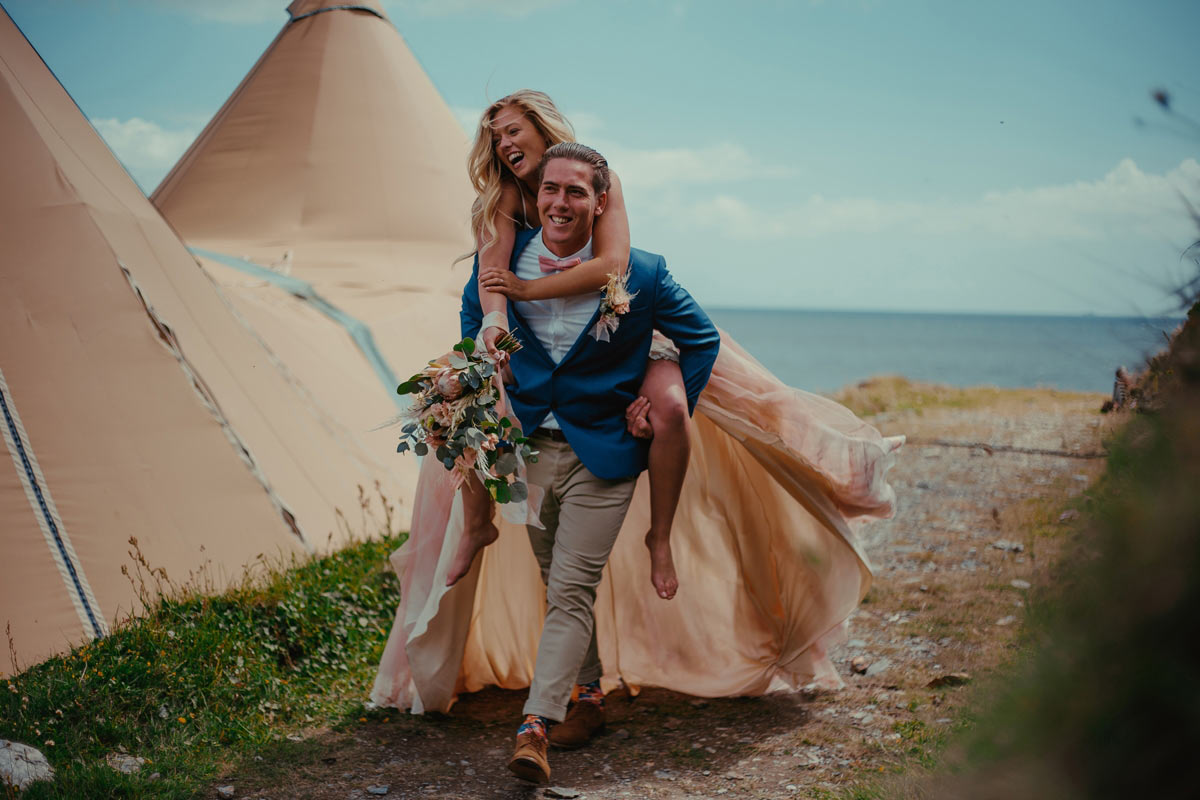 Wedding at Porth En Alls, Cornwall