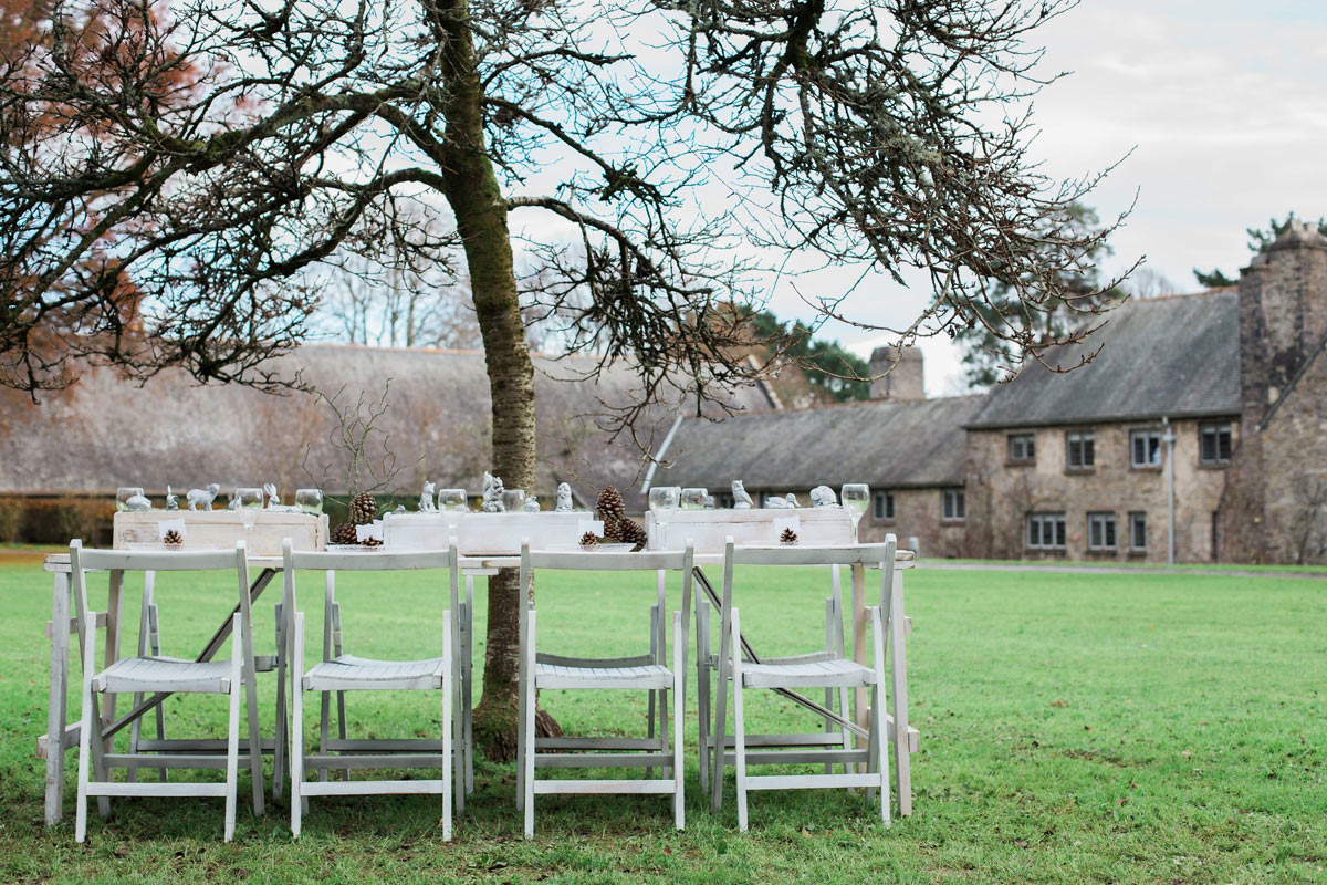 A wonderful wintery tablescape