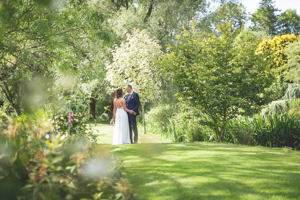 Romantic elopements in the depths of the Devon countryside