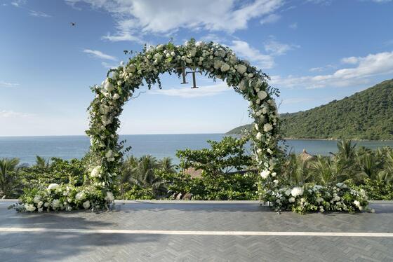 Destination Wedding? Don’t Forget Your Skincare Routine