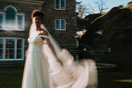 Wedding dresses: modern romance at Boconnoc