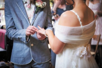 Wed's guide to wedding rings