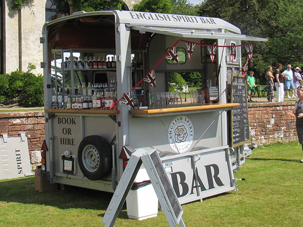 English Spirit Horsebox Bar