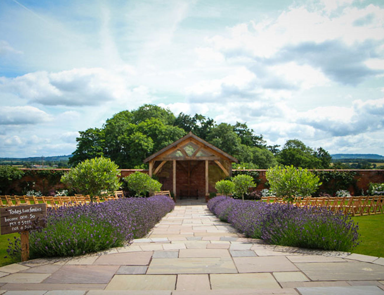 Upton Barn & Walled Garden