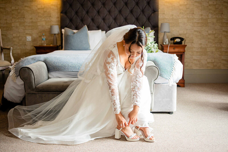 Wedding Photographer Andy Holter Brides shoes