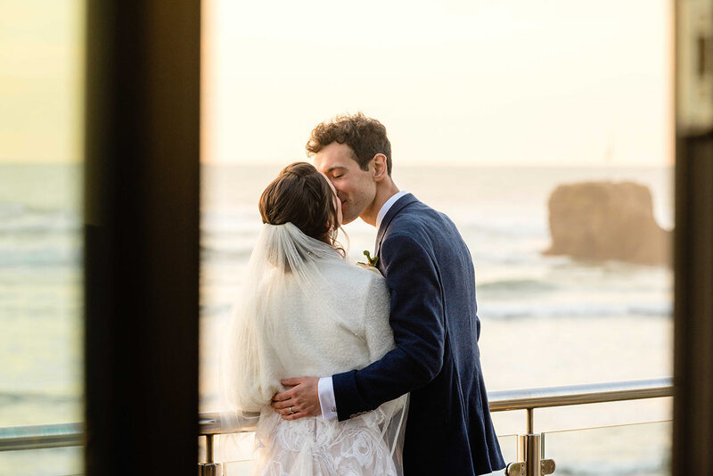 Wedding Photographer Andy Holter Sea View
