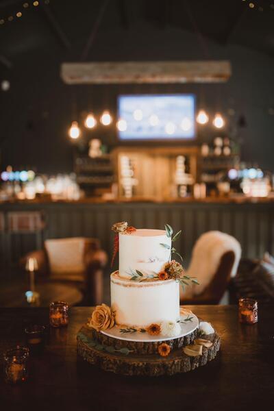 Ambers Cakery White cake