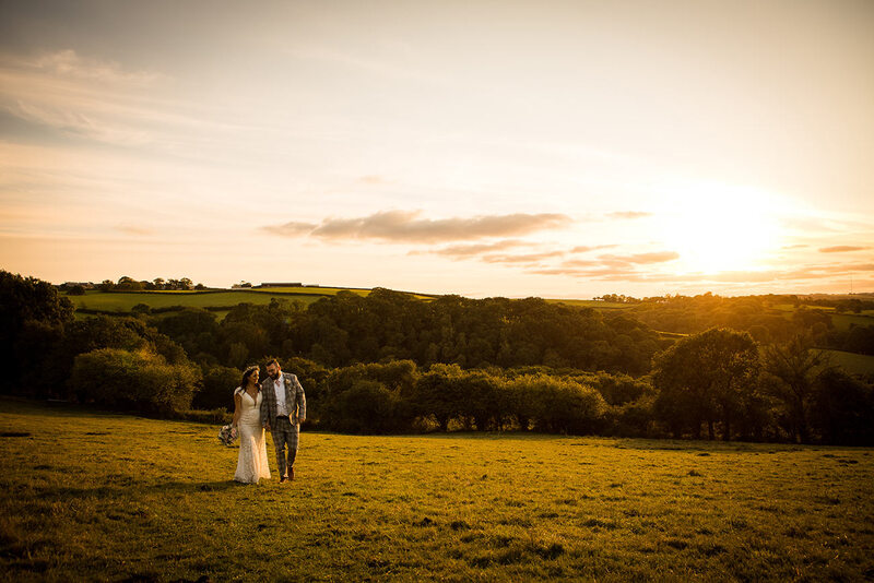 Laura Marie Wedding Photography