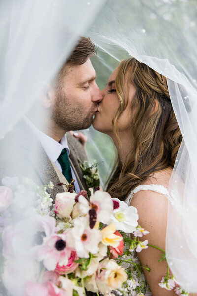 Laura Marie Wedding Photography