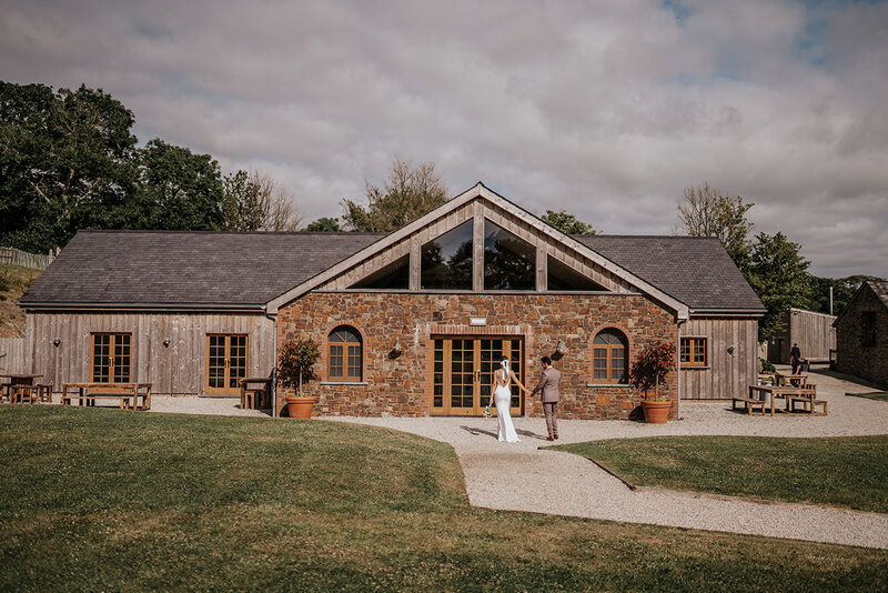 Wedding Venue Cornwall Launcells Barton