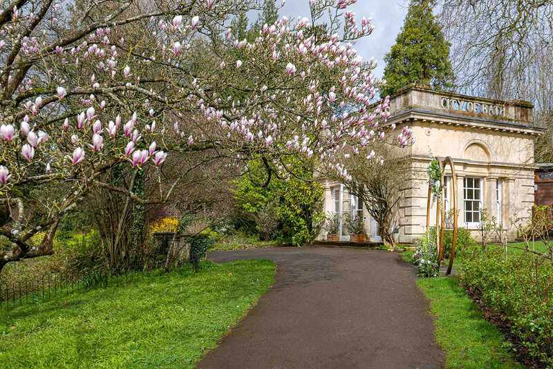 Temple Of Minerva & Botanical Gardens