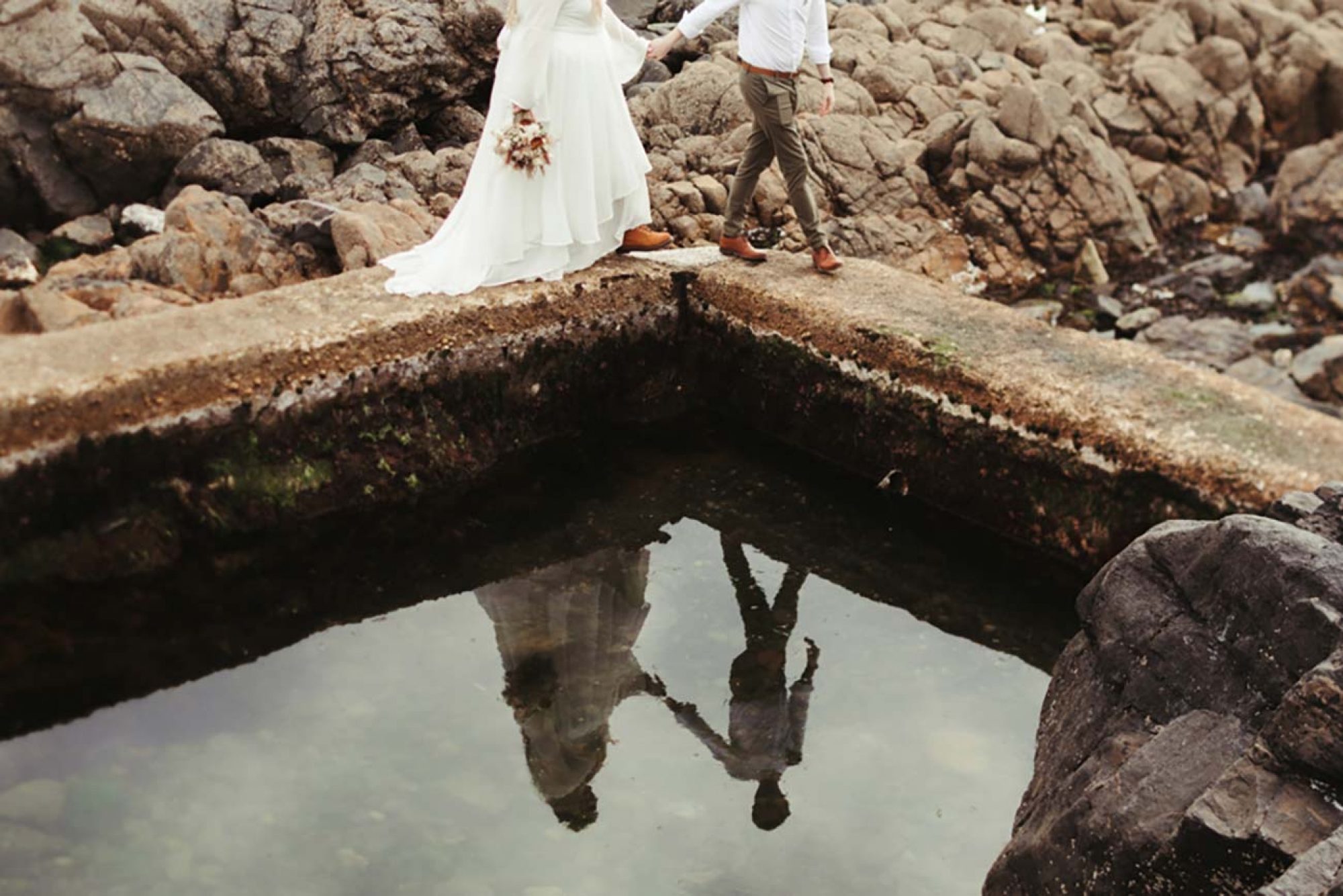 FB8989 8069 4E10 A48D 9FB745C626D1