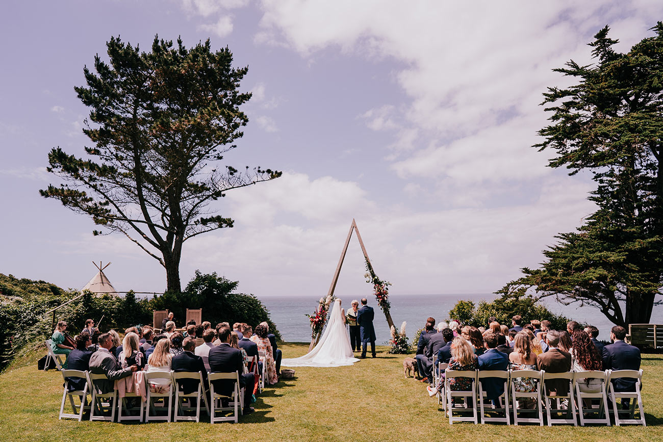 Melanie Jack Real Wedding Cornwall1