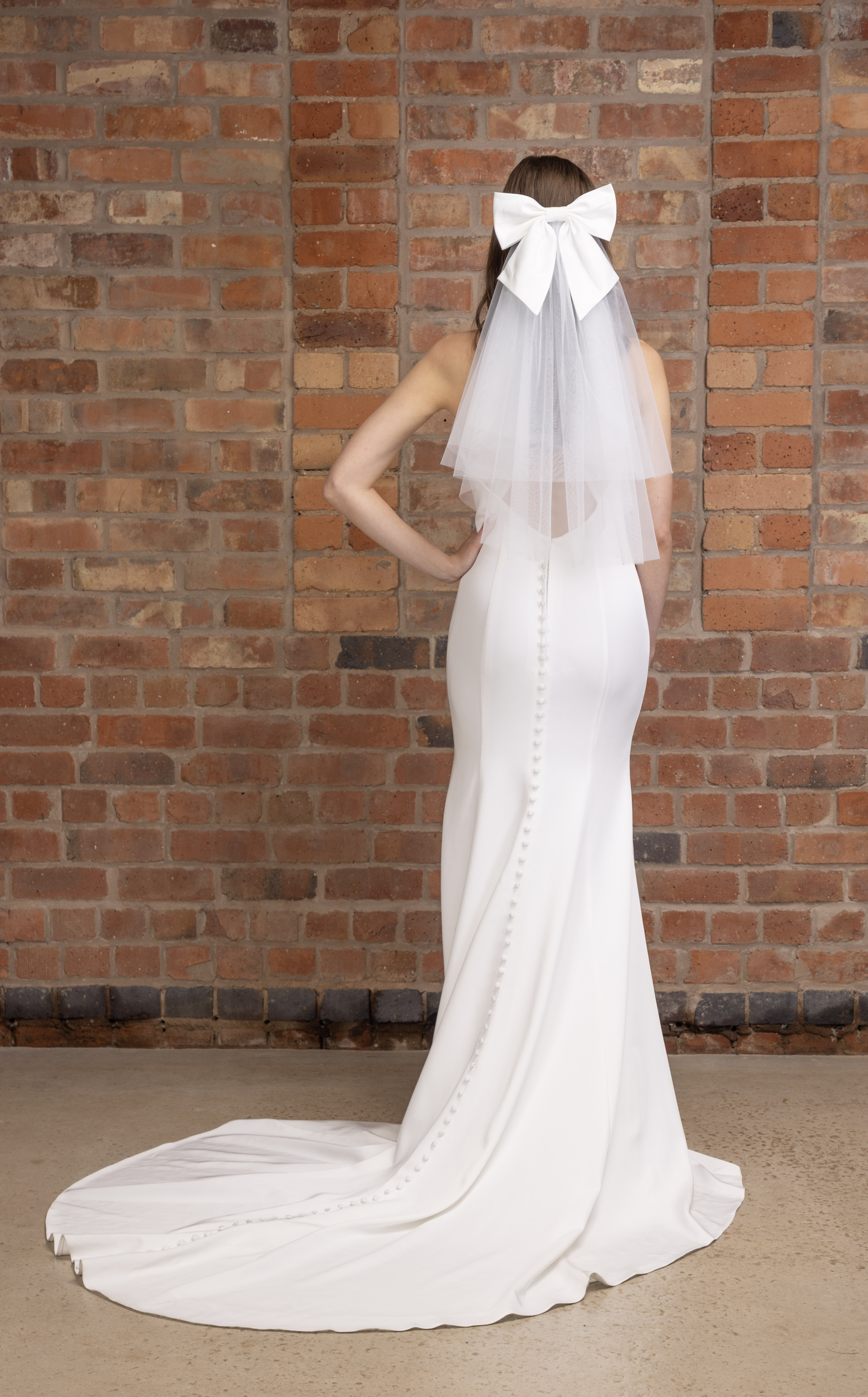 Elevate your bridal style with beautiful bows