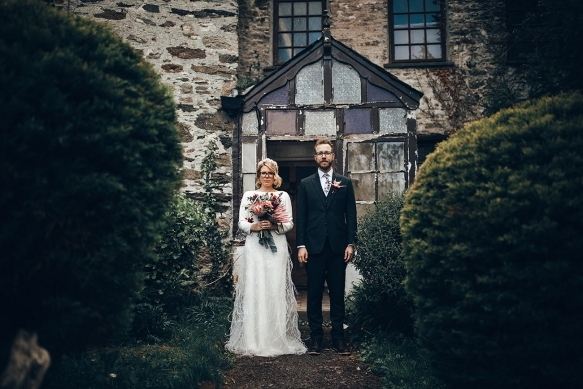 WeddingsinCornwallWedMagazineLaura And Elliot Kilminorth Cottages April 2019 0471