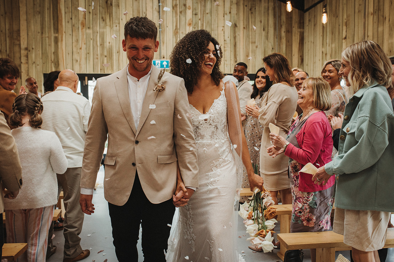 Real Wedding Stennack Farm Cornwall Katiegoffphotography Bride Groom8