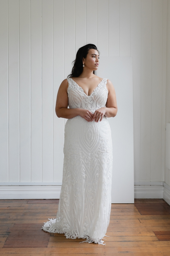  Hera Corp Studio CURVE 129Audrianna Wedding Dress 