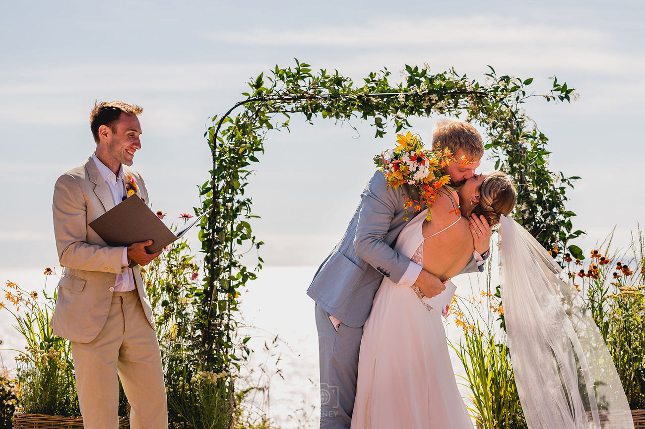 WeddingmagazineCornwallWedMagazineissue65Z61 1884