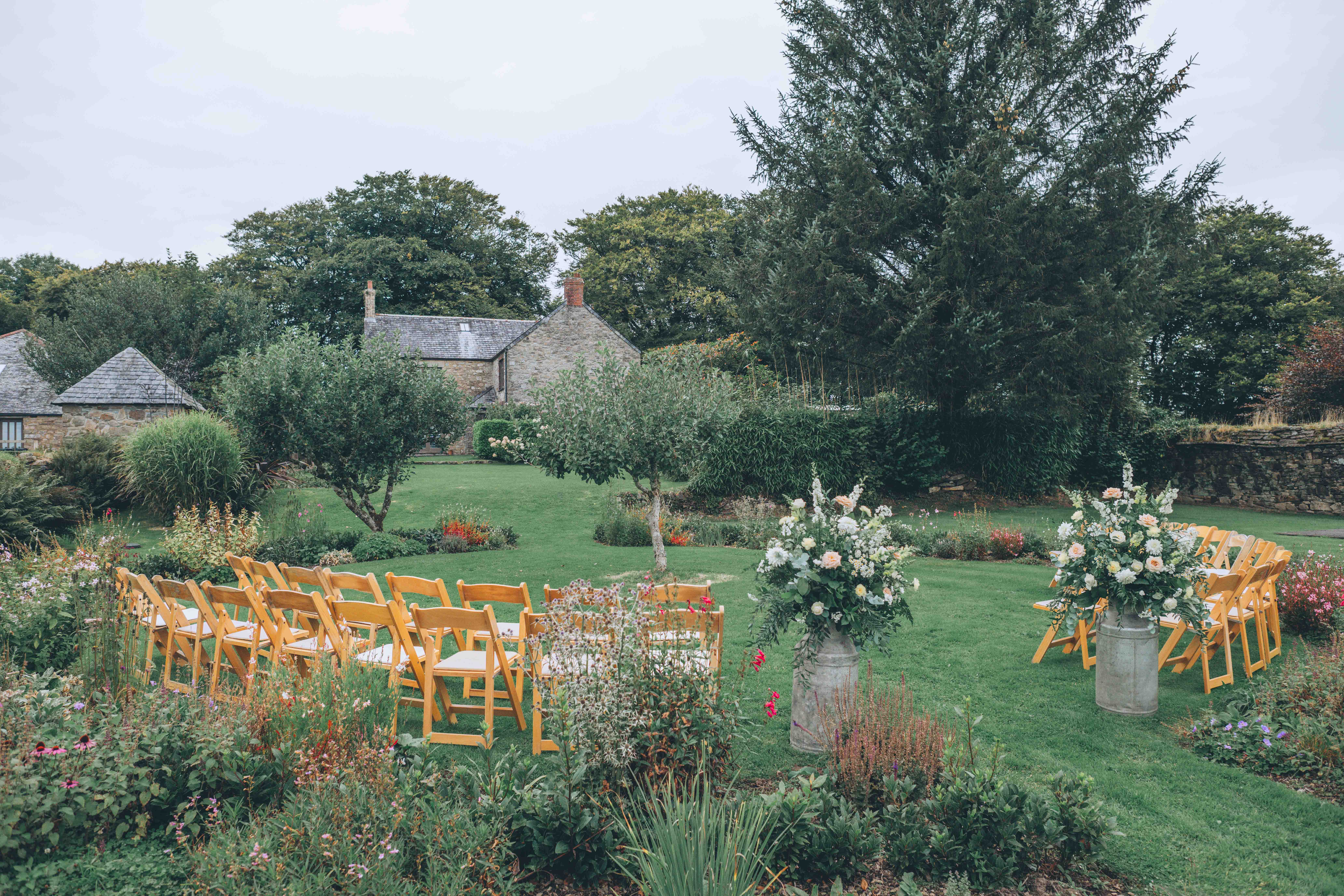 9WalledGardenCeremonyChurnsLauraBuffery