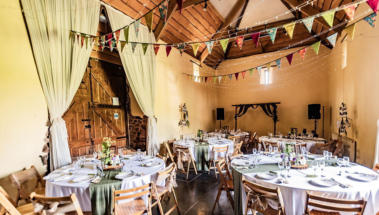 Alice Chris Middle Coombe Farm GRW Photography(12)