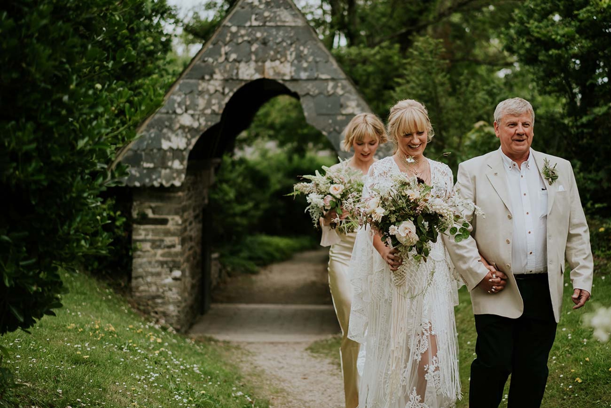 Beth And Ben Porthilly Rock Wedding Cornwall 00077 Websize